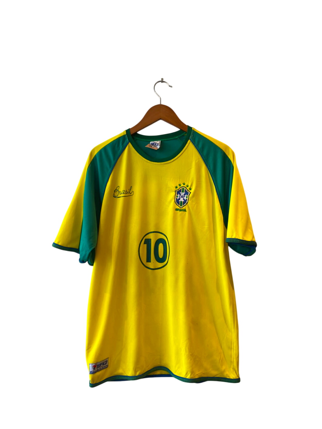 A vintage Brazil 2004 Total 90 reissue