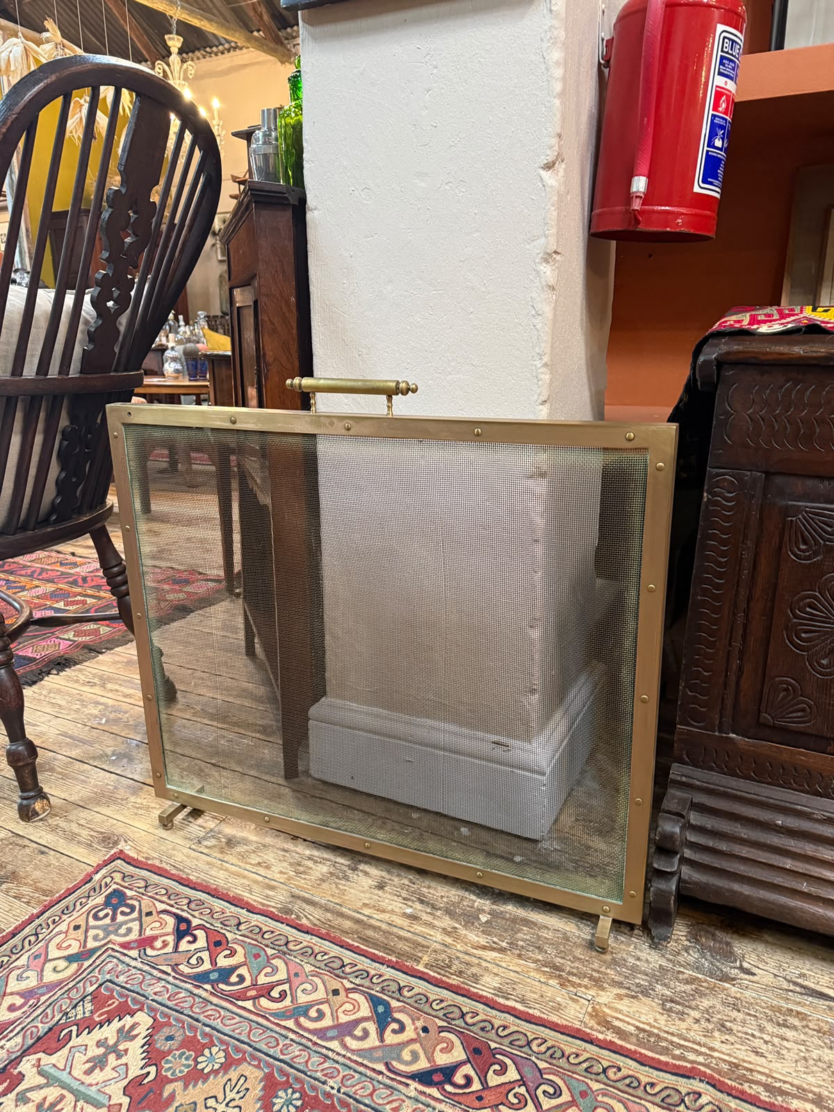 Vintage Contemporary Solid Brass and Mesh Fire Screen