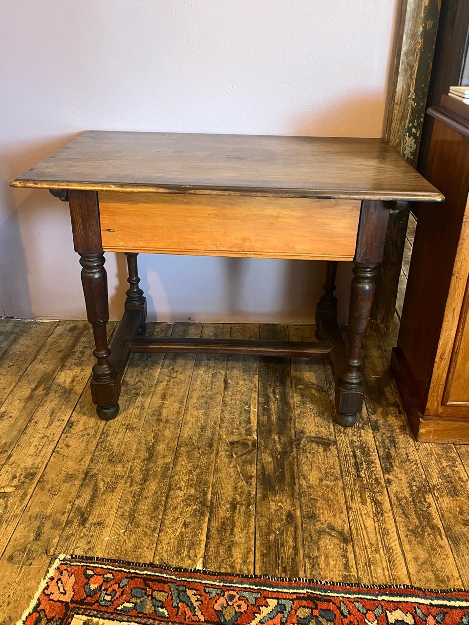 Cape Peg Table Table With Stretcher & Drawer